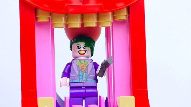 Игрушка ПОПАЛА В ТЕЛЕВИЗОР! Камиль ПРОВИНИЛСЯ! Веселая история DC COMICS для детей for kids смотреть онлайн