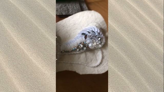 Мастер-класс по изготовлению броши из бисера 