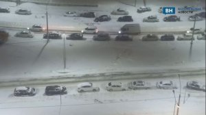 Воронежцы бросали машины прямо на дорогах из-за снегопада