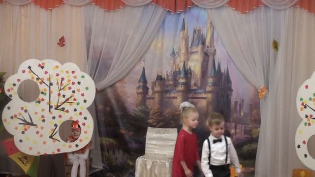 Дружба. Театральная постановка 08.11.2018 Садик №116 смотреть онлайн