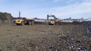 Строительство площадок под карьер Черногорская Горно – Рудная Компания (ЧГРК).