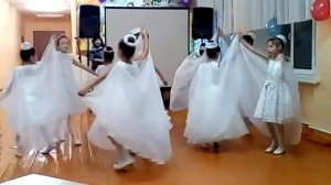 Танец поздравления!