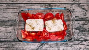 Паста с сыром фета и помидорами. Популярный рецепт из ТикТока.