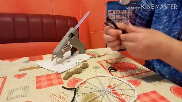 ПАУКИ! ДЕЛАЕМ ПАУКОВ,СВОИМИ РУКАМИ ! ПОДЕЛКИ НА ТЕМУ ОСЕНЬ! СУПЕР ПАУКИ!
