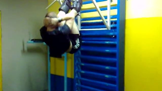 Крюки для ног. смотреть онлайн