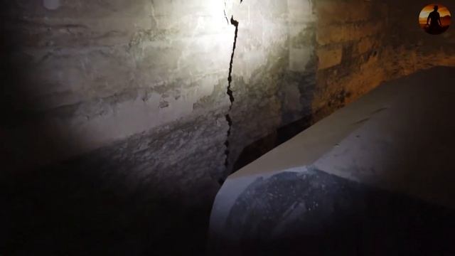 Тщательное исследование мегалитических коробов в подземельях Серапеума в Египте. [Брайен Фоерстер] смотреть онлайн