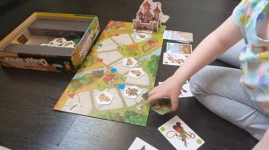 Играем с ребенком в настольную игру "Моя первая осада замка"