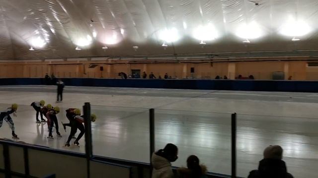 16.12.2020 Ярославль Всероссийские соревнования Девушки 1000м 1/2 3забег смотреть онлайн