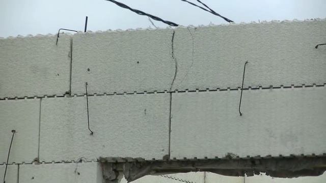Несъёмная опалубка из пенопласта более 5 лет без защиты на улице.