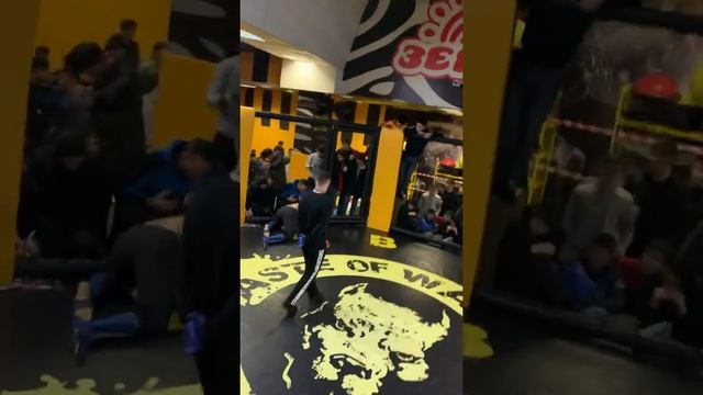 Султан (AZ)—Аслан (KG) смотреть онлайн