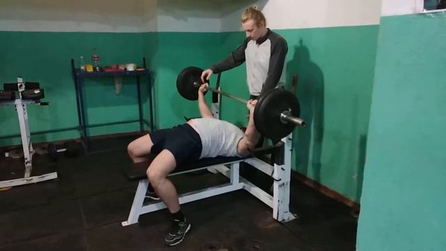 2019-02-14 Иван Каширин Жим лежа 120 смотреть онлайн