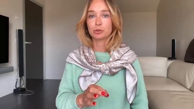 Как красиво закрепить платок смотреть онлайн