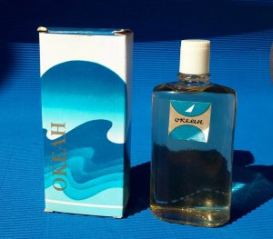 ОДЕКОЛОН ПРОИЗВОДСТВА СССР-В-70 Х--СЕВЕРНОЕ СИЯНИЕ.