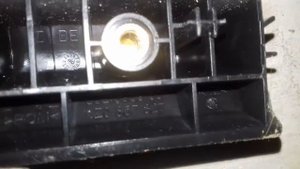 Кронштейн ремня безопасности Skoda Octavia A5