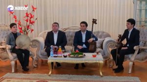 Мальчик очень красиво поёт . Очень красивый Азан