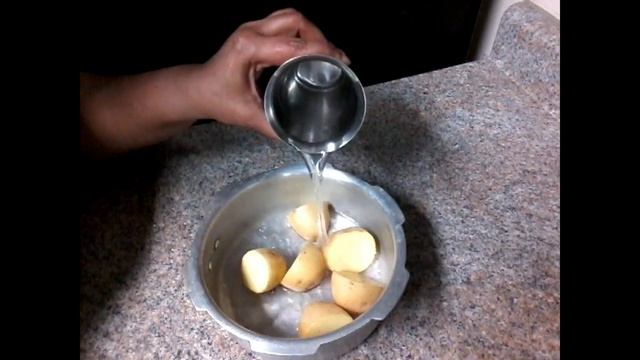 Perfect Pani Puri Recipe | పానీ పూరి తయారీ విధానం | Street Food Golgappa | Gupchup Recipe In Telugu