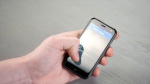 Самый маленький Android смартфон в мире!