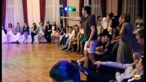 Как выбрать тамаду? Ответ на сайте в статье .