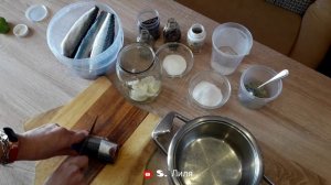 Скумбрия пряного посола. Готова через сутки.