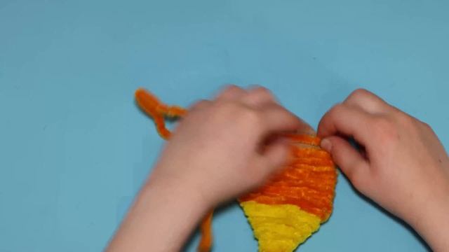 Детские поделки своими руками, как сделать Рыбу из синельной проволоки смотреть онлайн