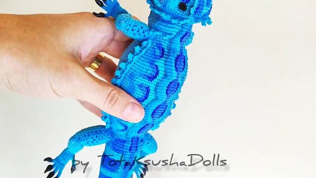 Blue bearded dragon. Голубой бородатый дракон. смотреть онлайн