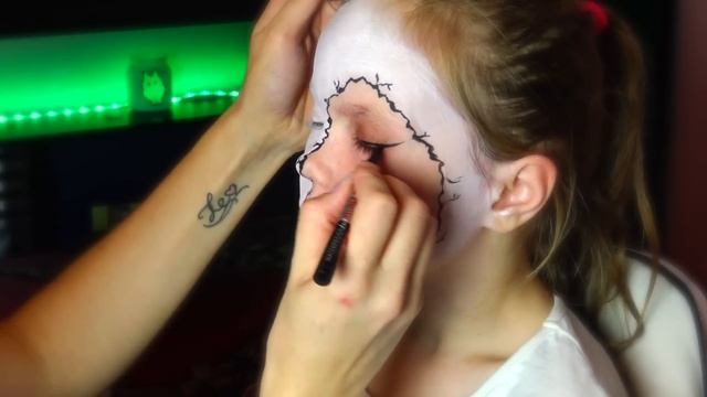 DIY МАКИЯЖ НА ХЭЛЛОУИН// 4 идеи макияжа на Хэллоуин/  Halloween Make Up