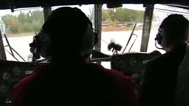 МИ 8 работа экипажа Запуск и взлет смотреть онлайн