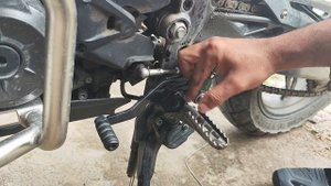 BMW G310GS GEAR LEVER ADJUSTMENT