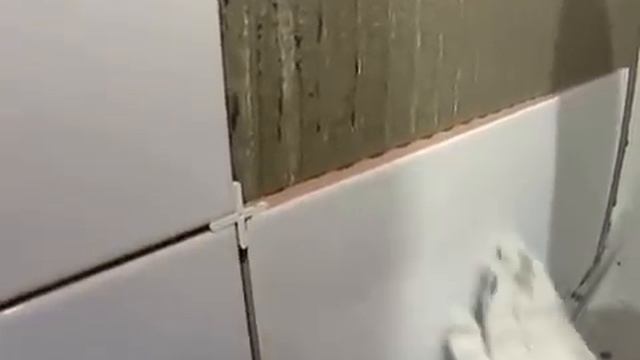 УКладка плитки и затирка щвов смотреть онлайн