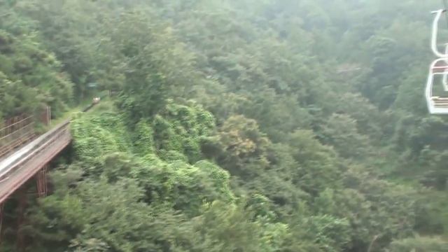 Спуск на санках с Великой Китайской стены смотреть онлайн