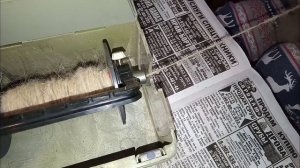 Электропрялка. Первый раз взяла в руки! Учусь! Завораживающее зрелище как рождается нить!