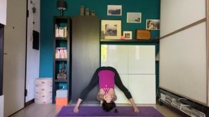 Yoga adatto a tutti, fluire nel respiro. Laboratorio di Vinyāsa Krama