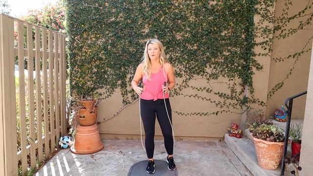 Learn double under side swing crossovers in 3 easy steps смотреть онлайн