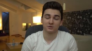 За моим другом следили..