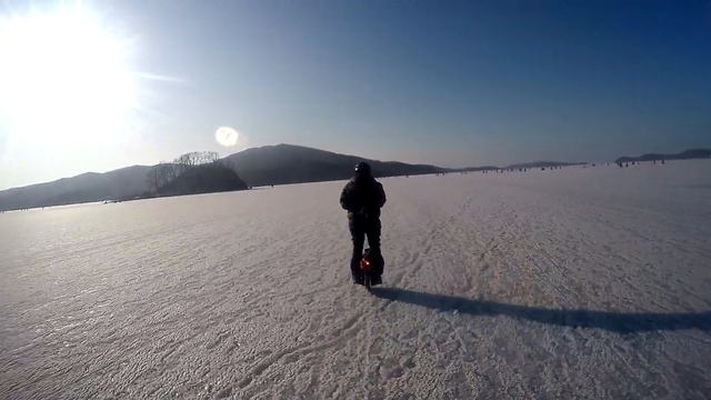 НА МОНОКОЛЁСАХ GOTWAY ПО ЛЬДУ ЗАЛИВА. #gotway #monokoleso смотреть онлайн