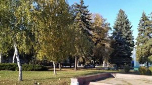 Прогулка по осеннему Харцызску. Донбасс. Харцызск. Октябрь 2021. Городской ДК и площадь Ленина.