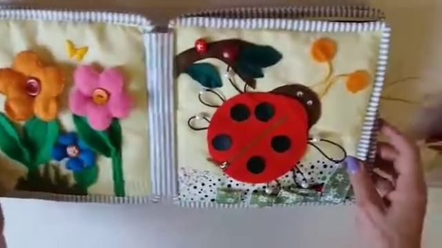 Мягкая книжка "Развивайка". Для развития мелкой моторики у детей. Полная версия смотреть онлайн