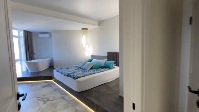Аренда: 130.000 рублей 3-к. квартира 100м2 дизайнерский ремонт две спальни вид на море и горы в Соч