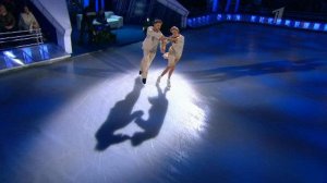 Оксана Домнина и Владимир Яглыч. Саундтрек к к/ф "Остров". Фрагмент выпуска от 27.10.2013