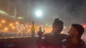 Бассейн в отеле Райвола