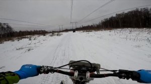 На эндуро мотоциклах зимой без шипов