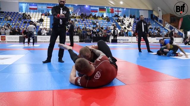 Igor Oveshnikov vs Vladimir Kotelnikov AJP Moscow Int Pro 2020  BROWN NOGI  MASTER 1  94KG