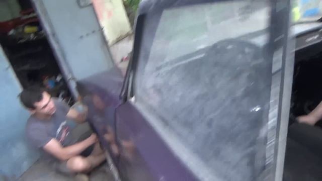 Купили затасканную ВАЗ 2104 за 350$ под СВАРКУ И ПЕРЕКРАС! Сколько нам удастся на ней ЗАРАБОТАТЬ??? смотреть онлайн