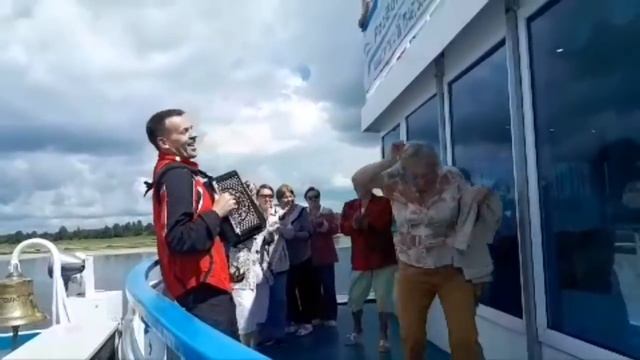 Частушки. Остросюжетные. Владимир Кузнецов. На теплоходе.#частушки