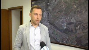 Если батареи холодные обращаться нужно в УК