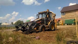 Вот на что способен экскаватор-погрузчик! Многофункциональный трактор! Планировка,траншея,котлован.