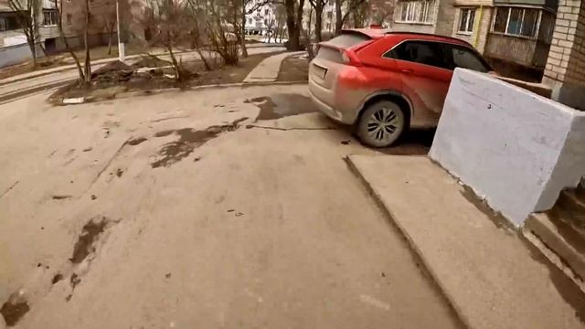 НАКАЗАЛ ШКОЛЬНИКОВ И СПАС ОТ ПОЛИЦИИ