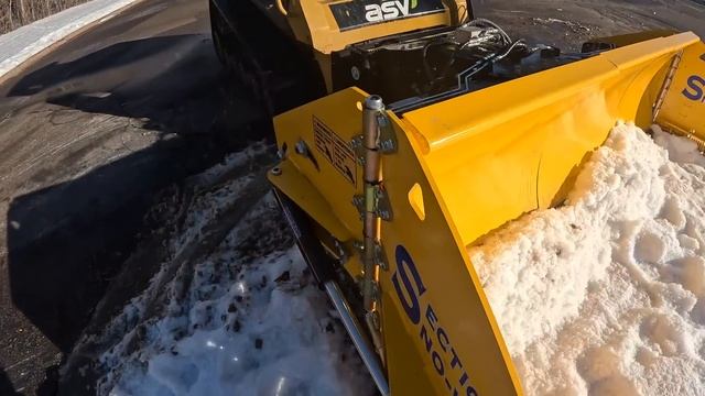 Slicing hard pack with the Arctic Snow wing смотреть онлайн