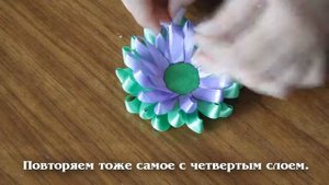 Цветок из атласных лент на бантик для девочки/ своими руками /  The flower of satin ribbons