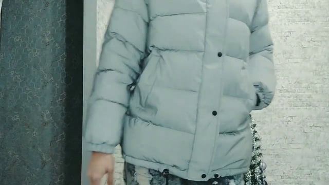 Светоотражающая куртка #Weirdgirl смотреть онлайн